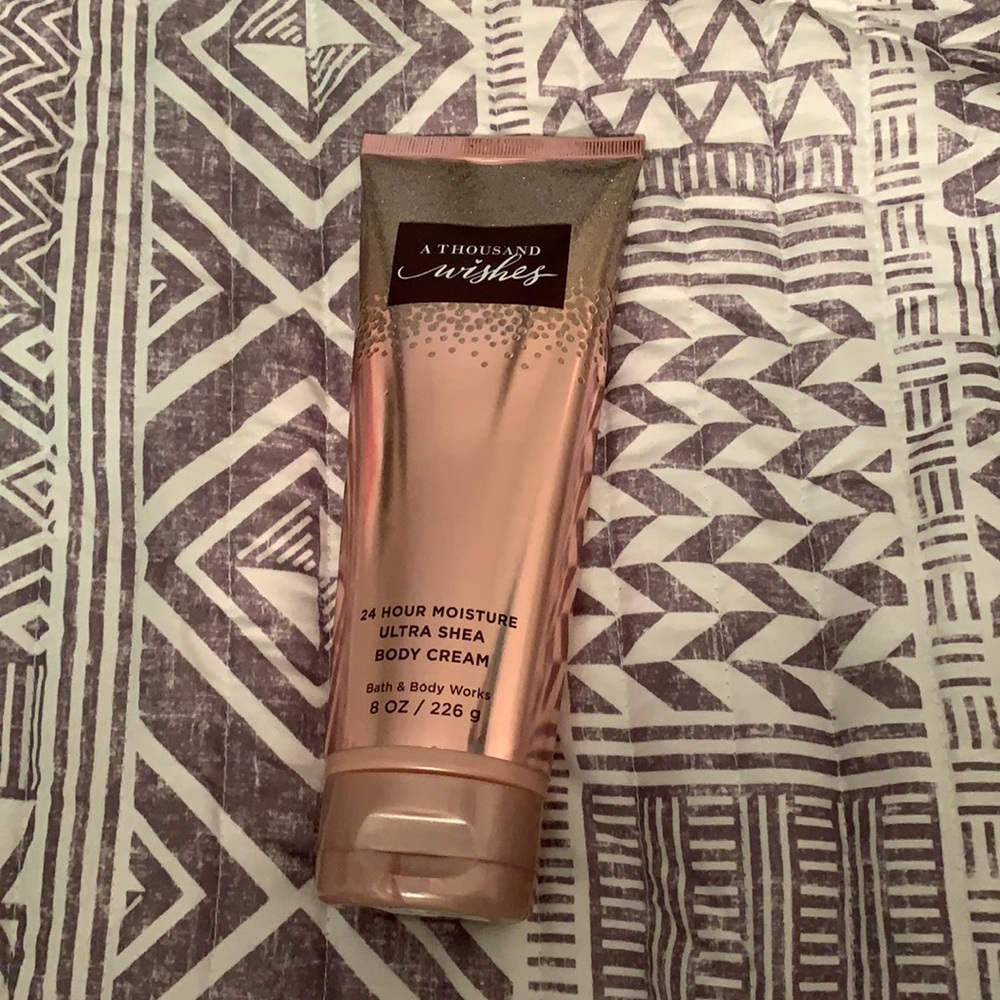 New! Bath & Body Works body cream. A Thousand Wishes.